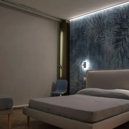 Politeama Crystal 3*