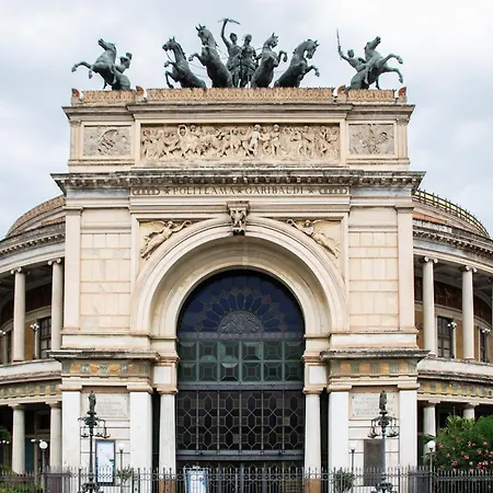 Politeama Crystal Palermo