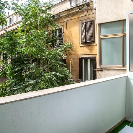 Politeama Crystal Penzion